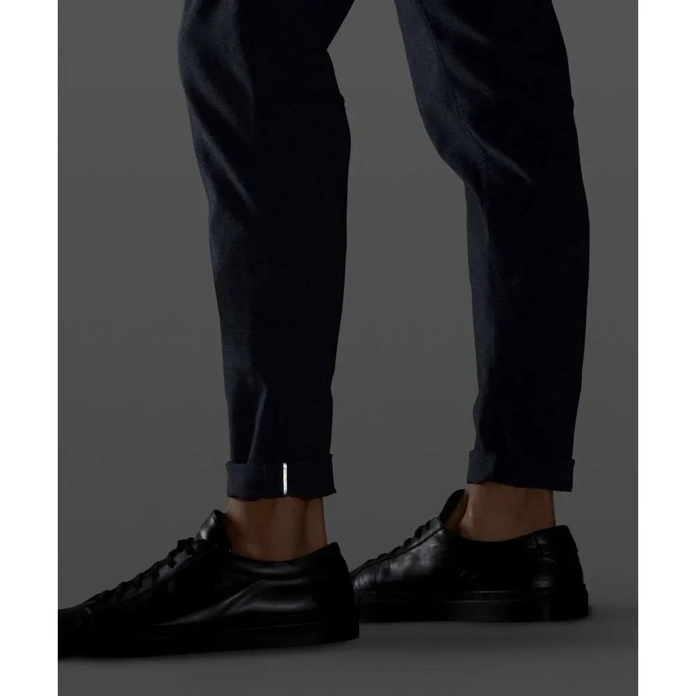 Lululemon ABC Pant Slim Tech Canvas Mens 33 EUC‎ Pockets Stretch Flat Front Blue